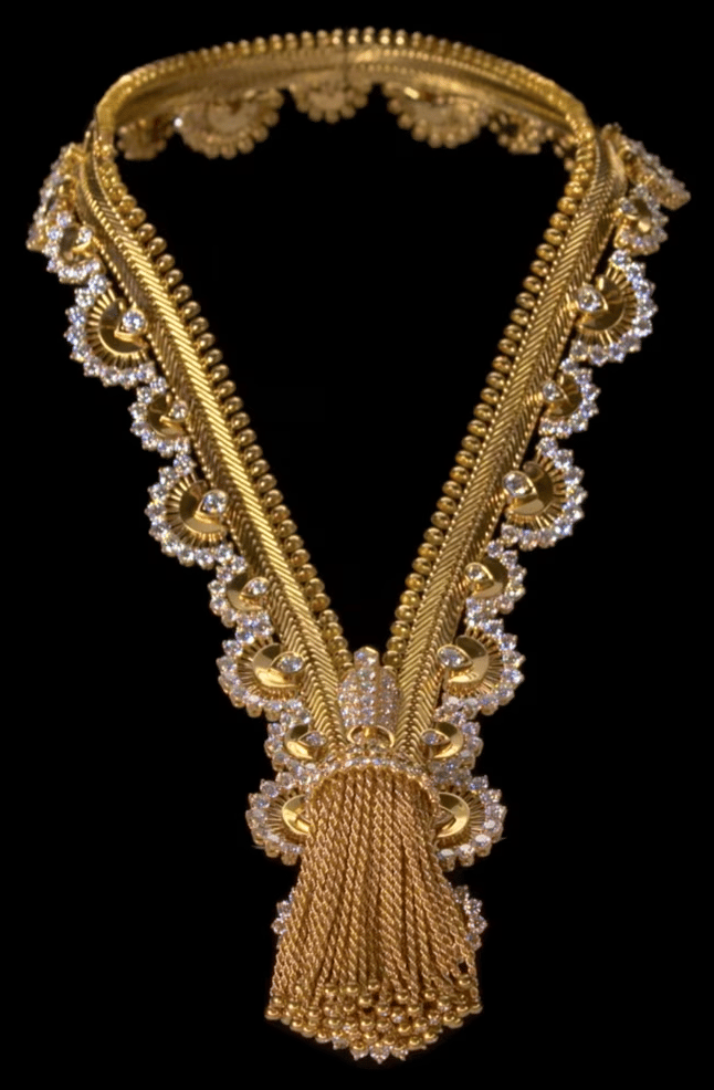 van-cleef-arpels-zip-necklace-transformability-and-creative-audacity-video-990-990+copy