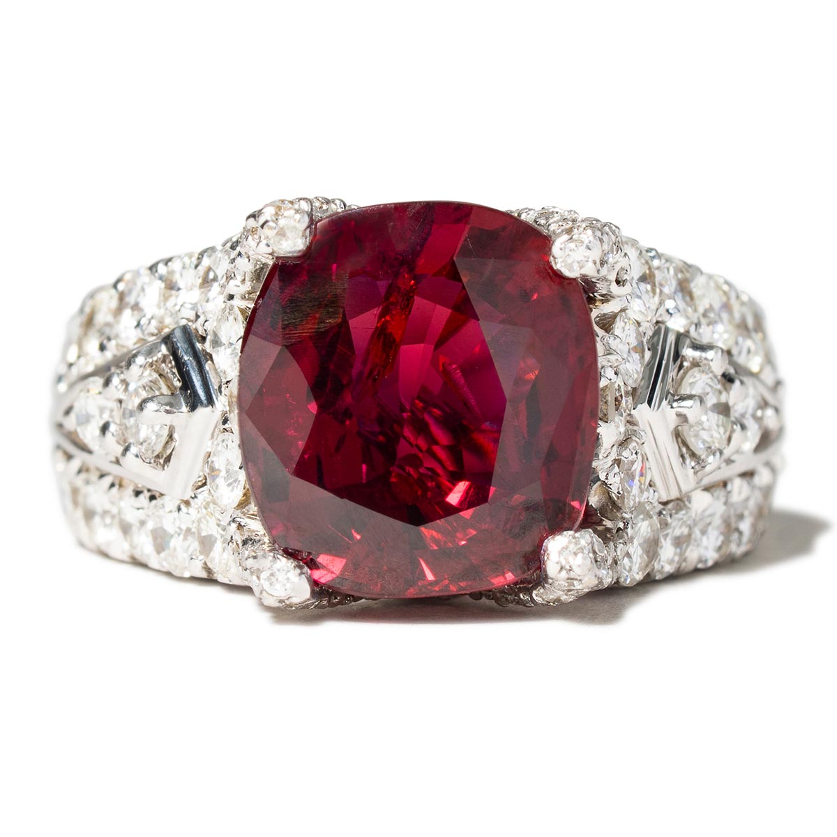 Thai no heat ruby ring